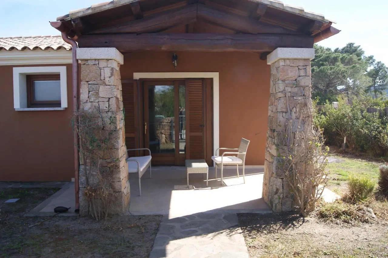 Ferienhaus Villa Villetta Indipendente Fronte Spiaggia Budoni