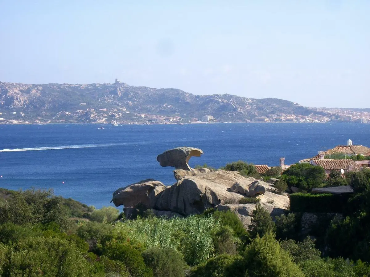 Villa Villetta Indipendente Fronte Spiaggia Budoni