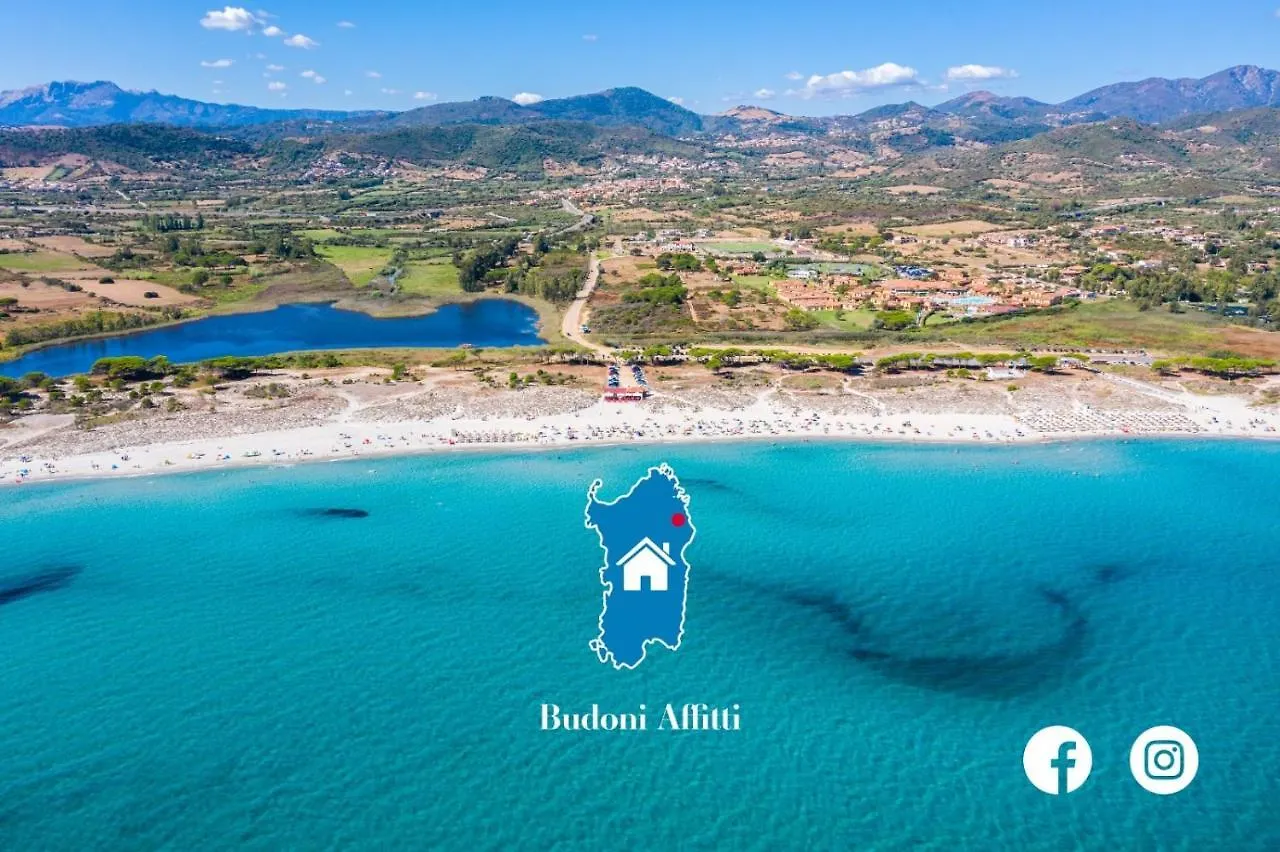 Holiday home Villetta Indipendente Fronte Spiaggia Villa Budoni