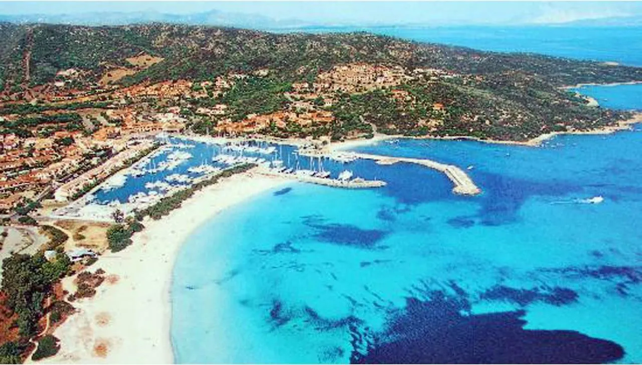 Holiday home Villetta Indipendente Fronte Spiaggia Villa Budoni