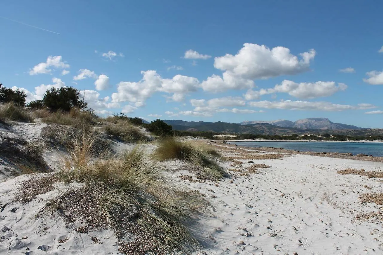 Villetta Indipendente Fronte Spiaggia Villa Budoni 0*,